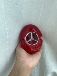 (Category: ) located in . Submitted by qieeeeeeeeee (Listing ID 1381420404, Image 1). Description: .