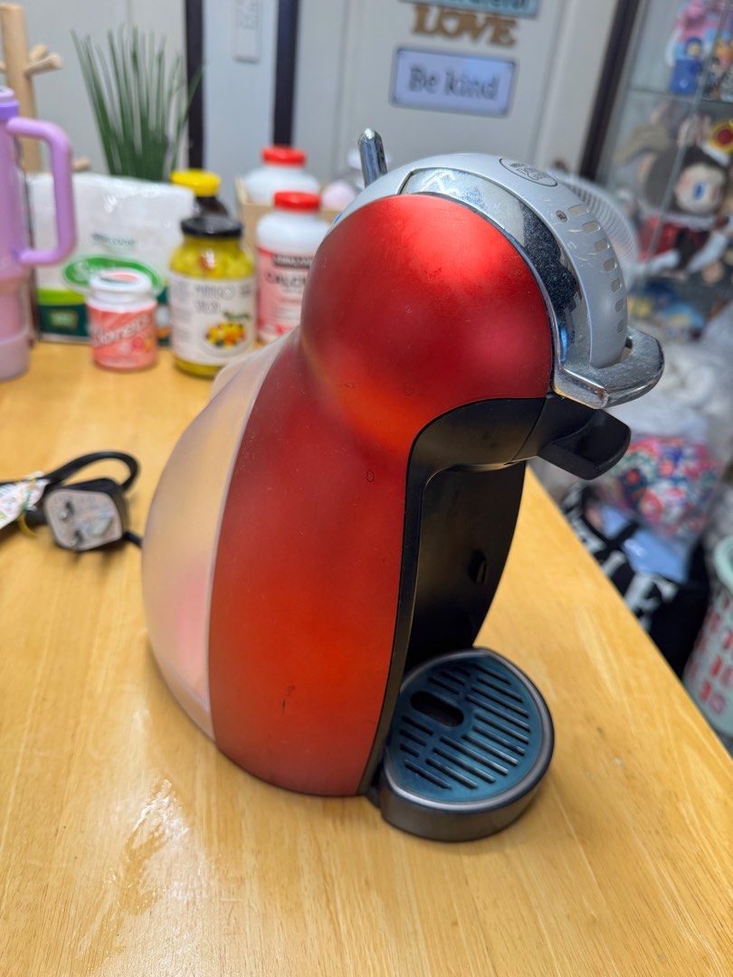 Nescafe dolce gusto genio 2 red (Category: Other Kitchenware & Tableware) located in Manila. Submitted by camshomecollections888 (Listing ID 1381281627, Image 3). Description: Seldom use No more box Good working condition .