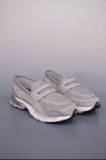 (Category: ) located in . Submitted by outletshoes (Listing ID 1381401814, Image 1). Description: .