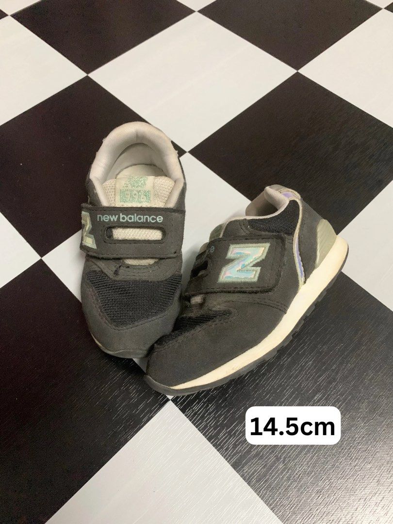 NEW BALANCE KIDS (Category: Babies & Kids Fashion) located in Kuala Lumpur. Submitted by asygarage (Listing ID 1381444050, Image 2). Description: New Balance Preloved Japan Size boleh refer gambar Condition elok Boleh chat utk detail gambar RM25 each tak termasuk pos Cod area Ampang.