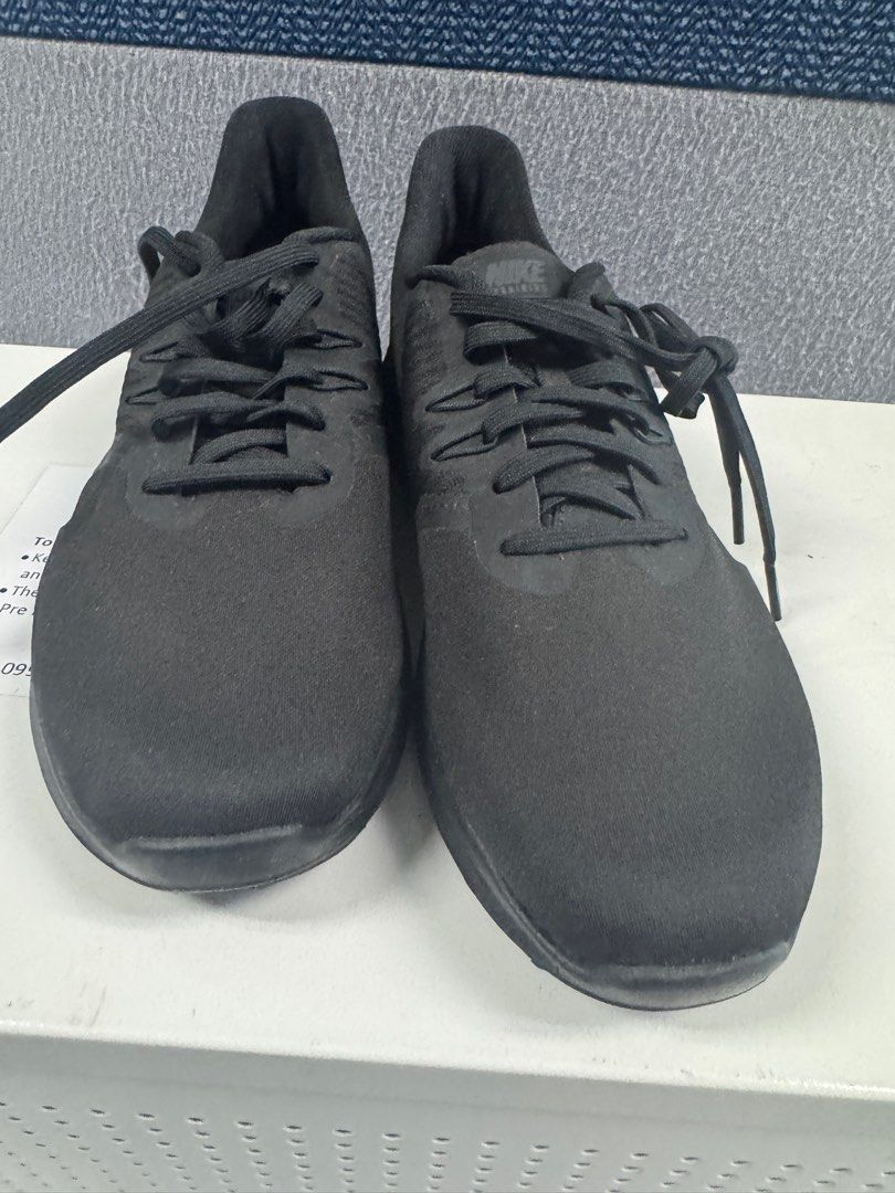 NIKE in-season tr8 black (Category: Sneakers) located in Pasig City. Submitted by ajbguinto (Listing ID 1381284356, Image 1). Description: NIKE in-season tr8 black Bnew No box Size US 6.5 Women's.