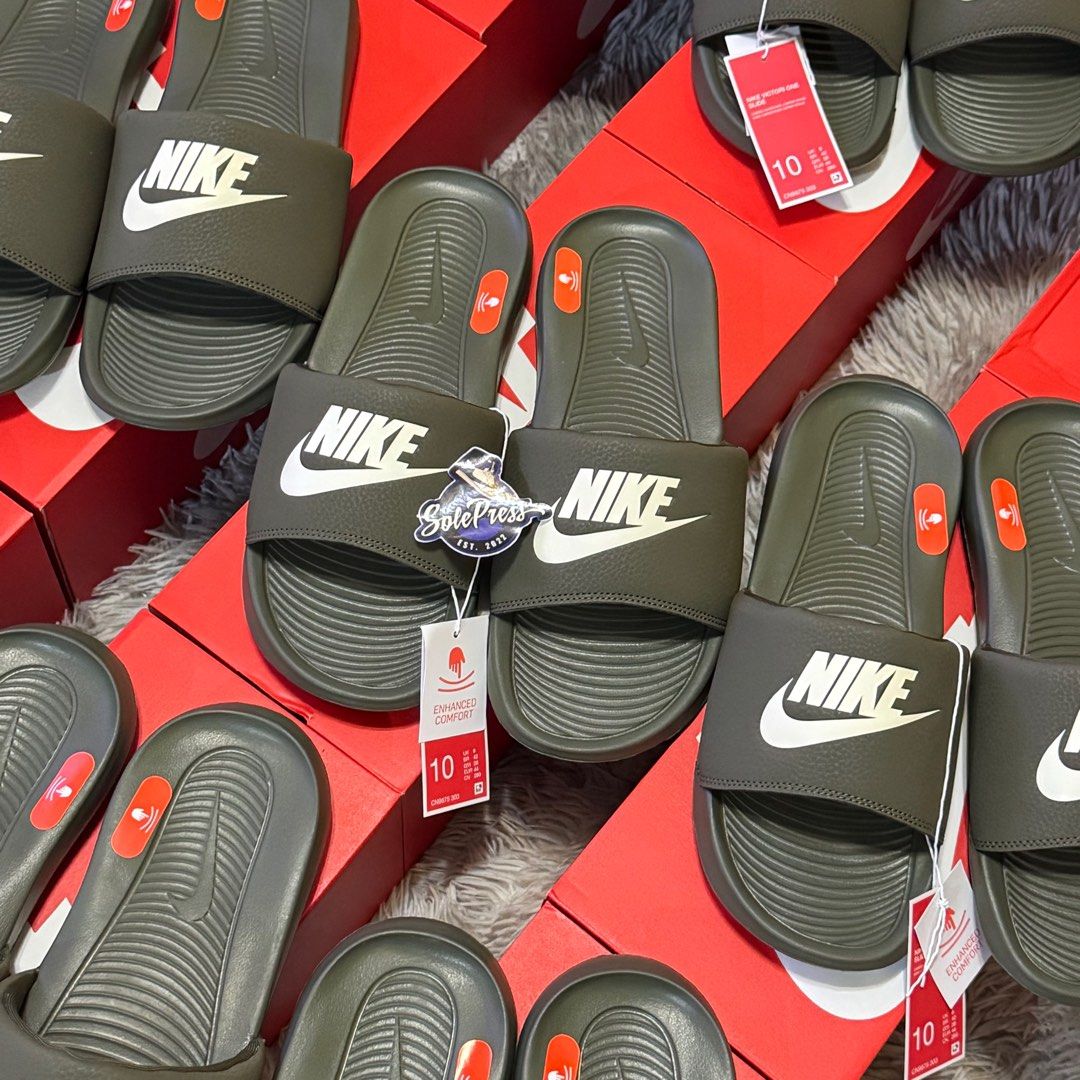 Nike Victori One Slide "Cargo Khaki" (Category: Slippers & Slides) located in Marikina City. Submitted by sheesh_mnl (Listing ID 1381405991, Image 2). Description: FOR SALE‼️ BELOW SRP‼️ Nike Victori One "Cargo Khaki" ₱999 only (1,595 SRP) Sizes: 7 | 8 | 9 | 10 | 11 Brand New MONEY BACK IF FAKE.