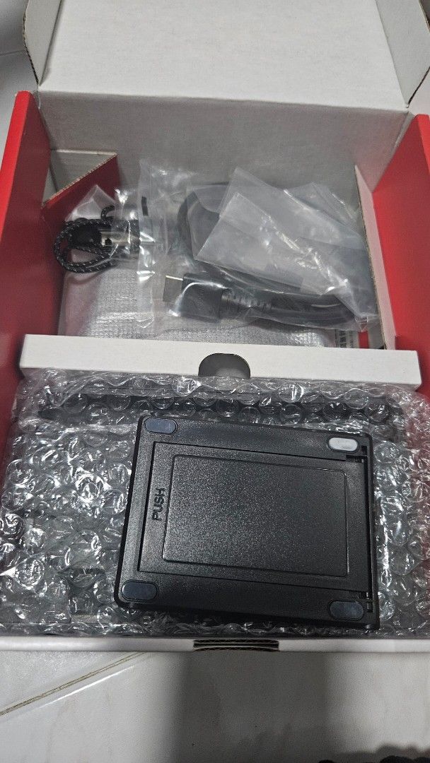 Nintendo Switch OLED - Red/Blue Joy-Con63107700881283111