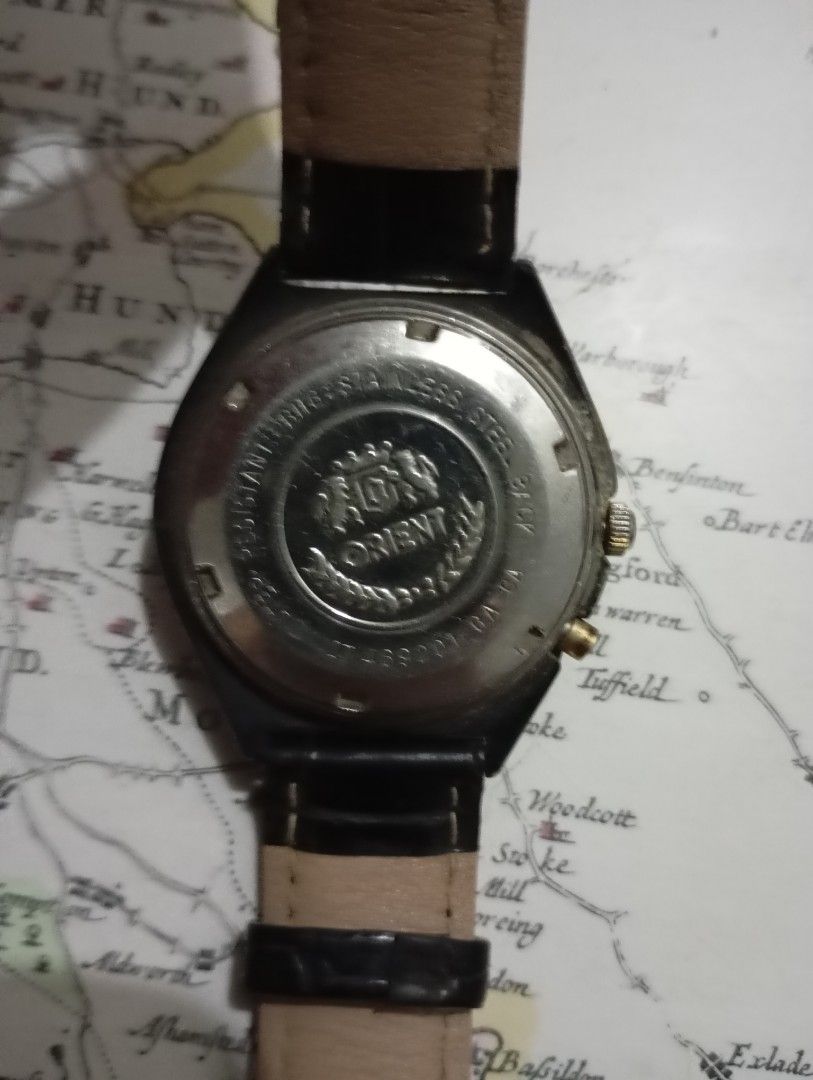 Orient automatic (Category: Men's Watches) located in Las Pinas. Submitted by quick_deals_great_finds2 (Listing ID 1381412770, Image 3). Description: Original vintage 70s Automatic 35mm medium Good working condition.
