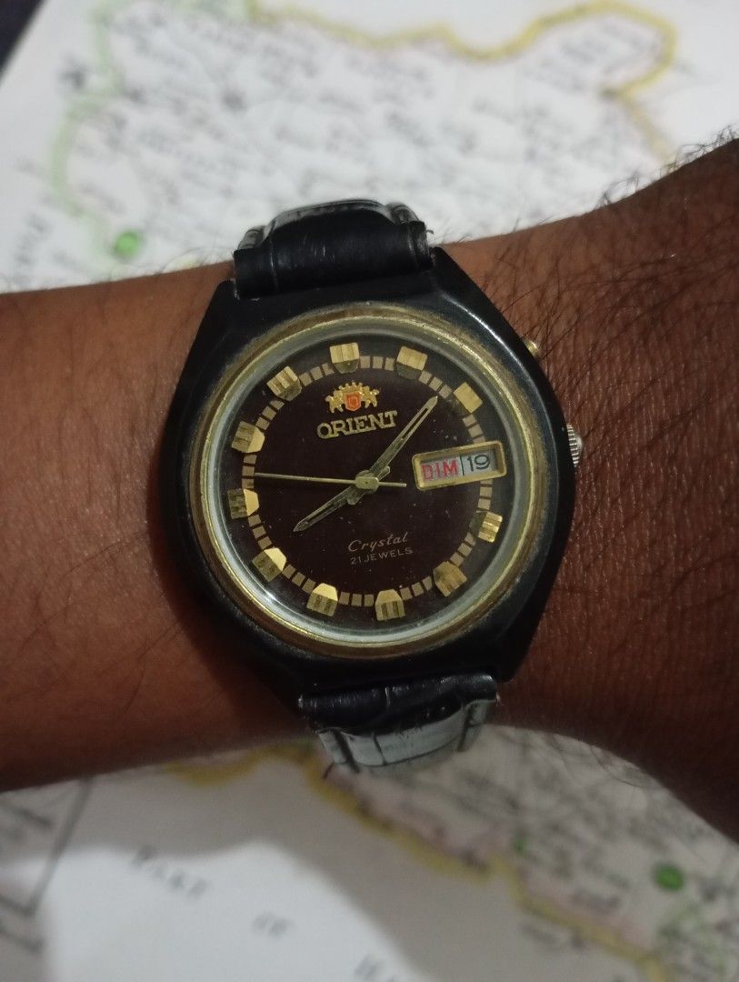 Orient automatic (Category: Men's Watches) located in Las Pinas. Submitted by quick_deals_great_finds2 (Listing ID 1381412770, Image 2). Description: Original vintage 70s Automatic 35mm medium Good working condition.