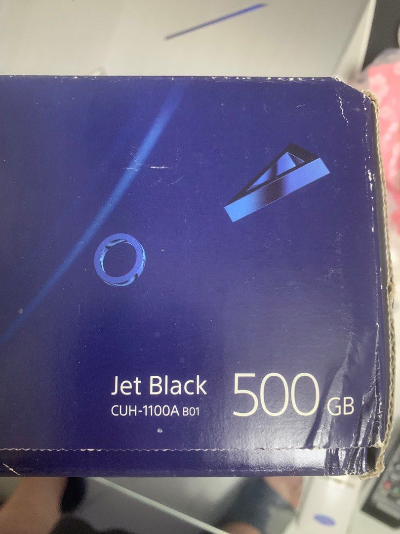 Playstation 4 Fat with Free Games (Category: PlayStation) located in Bacoor. Submitted by pipsniper (Listing ID 1381421155, Image 2). Description: Sony PlayStation 4 (PS4) retail box. It’s the original model (also known as the “PS4 Fat”), and the box indicates that the console comes with: • 500 GB of internal storage • One DualShock 4 wireless controller • The console is the Jet Black color variant • Free 6 Original Games The packaging has a blue