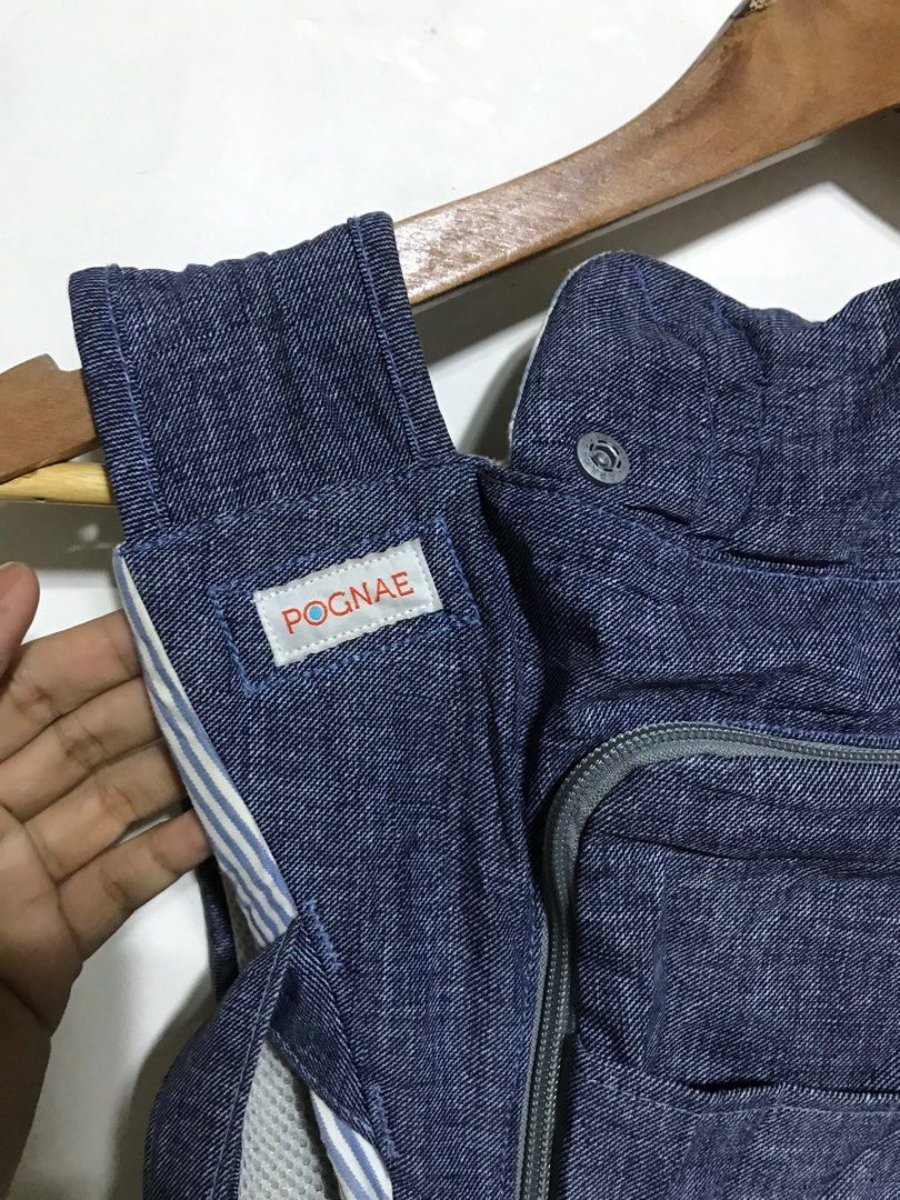 POGNAE baby carrier (Category: Carriers & Slings) located in Kananga. Submitted by erikajanec32381 (Listing ID 1381345748, Image 3). Description: POGNAE BABY CARRIER EXCELLENT CONDITION 9.5/10 colorate Need wash fresh from bale Subrang solid po nito No issue All details pic posted Reprice 780 shipped na fix price Ormoc location Mine now pay now ship agad Dm for sure buyer.