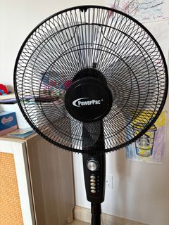 (Category: ) located in . Submitted by hawk5.88 (Listing ID 1381288926, Image 1). Description: .