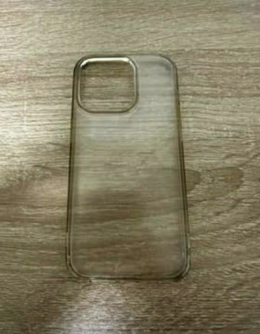 由 yu.select (刊登 ID 1381410397，圖片 1) 提交，位於 彰化縣 (Changhua) 的 Rinke iPhone 14 pro 手機殼 (類別：手機套及手機殻)，說明：Fusion 霧透色 正常使用痕跡 邊框微泛黃 無盒。