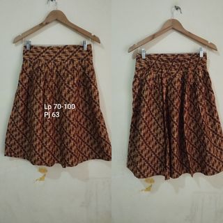 (Kategori: ) berada di . Dikirim oleh ZAHRA_COLLECTION_1 (ID iklan 1381296978, Gambar 1). Deskripsi: .