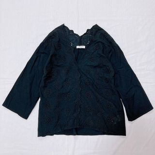 (Kategori: ) berada di . Dikirim oleh istiqomahboutique_ (ID iklan 1381438730, Gambar 1). Deskripsi: .