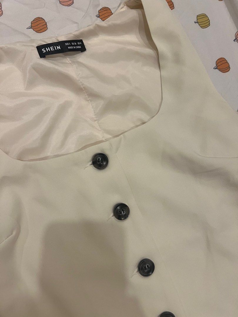 Shein never worn apricot sleeveless top (Category: Sleeveless) located in Taguig. Submitted by LaraGotStyle (Listing ID 1381380889, Image 3). Description: never worn snukat lang rfs: maluwag sakin i lost weight.