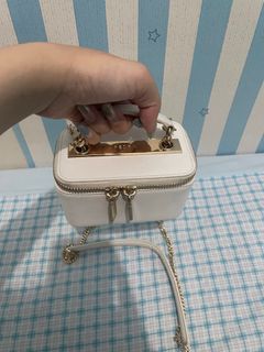 (Kategori: ) berada di . Dikirim oleh biiipreloved (ID iklan 1381459514, Gambar 1). Deskripsi: .