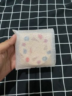 (Kategori: ) berada di . Dikirim oleh boredomisshitty (ID iklan 1381432094, Gambar 1). Deskripsi: .