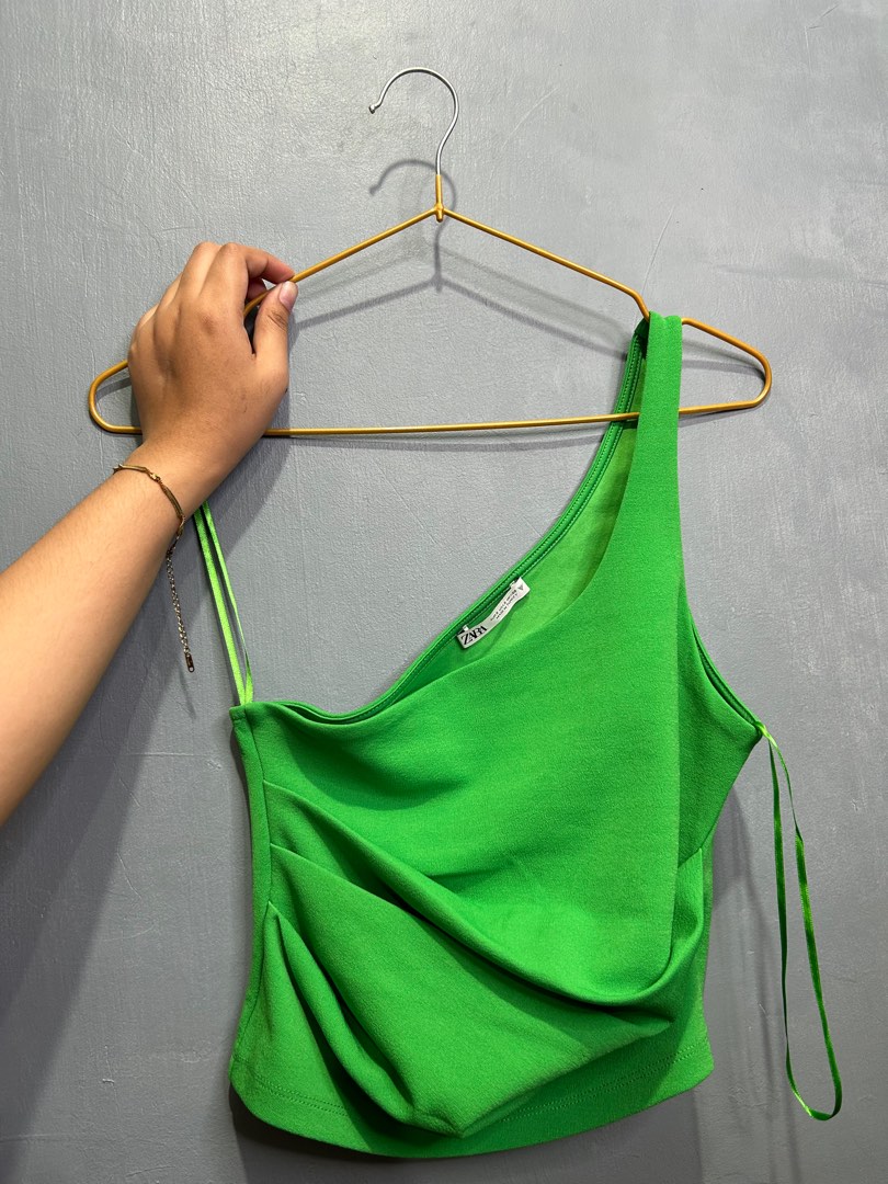 Zara onesided top, Women's Fashion, Tops, Sleeveless on Carousell