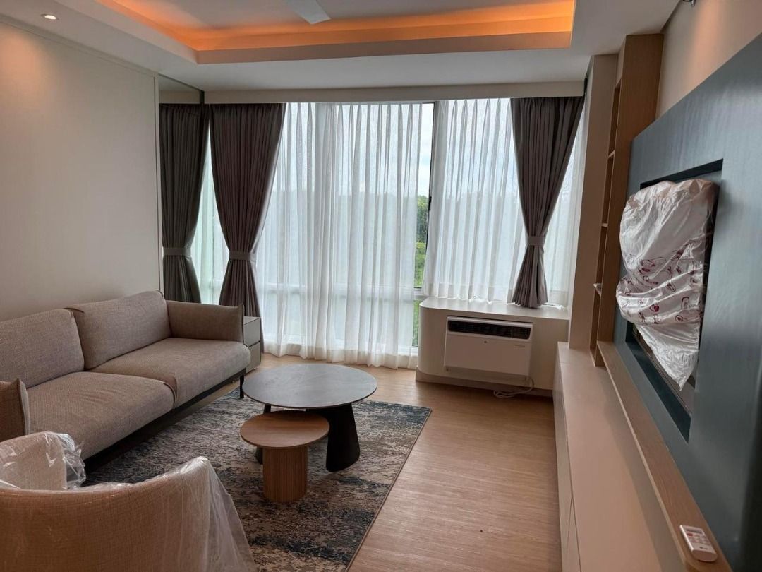 1BR Overlooking Manila Golf | Bellagio Tower 1, BGC (Category: Apartments & Condos) located in Manila. Submitted by call_09053601049 (Listing ID 1381660494, Image 1). Description: 🏙 FOR LEASE – 1BR Overlooking Manila Golf | Bellagio Tower 1, BGC 📍 Bellagio Tower 1, Unit 4-E – Bonifacio Global City 📐 Floor Area: 70 sqm 🛏 1 Bedroom 🌅 Golf Course View – Overlooking Manila Golf Club 🪑 Fully Furnished 💰 Lease Rate: ₱70,000/month 📅 Terms: 1 Yea