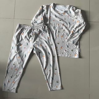 (Kategori: ) berada di . Dikirim oleh bampipreloved (ID iklan 1381561185, Gambar 1). Deskripsi: .
