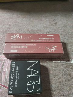 由 nini750906 (刊登 ID 1381508141，圖片 1) 提交，位於 的 (類別：)，說明：。