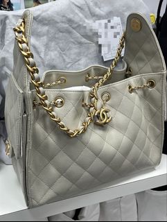 (Kategori: ) berada di . Dikirim oleh brandedboutiquez (ID iklan 1381478527, Gambar 1). Deskripsi: .