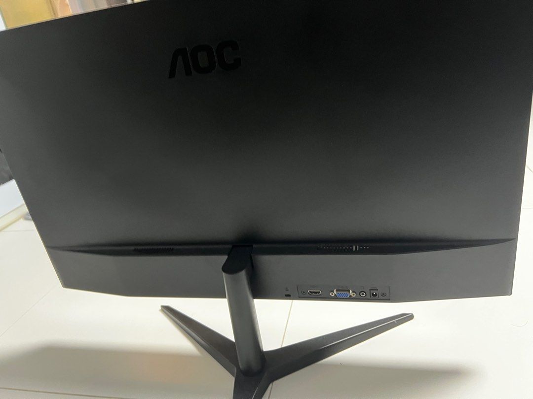AOC 27 inches desktop monitor HD (Category: Desktops) located in Singapore. Submitted by edwinscy (Listing ID 1379053721, Image 2). Description: 27B1H Screen size (inch): 27 inch Resolution: 1920x1080 Refresh rate: 60Hz Response time (GtG): 7 ms Panel Type: IPS Brightness (typical): 250 Still in mint condition. No more warranty. .