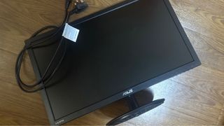 Asus computer mon64215710200707110