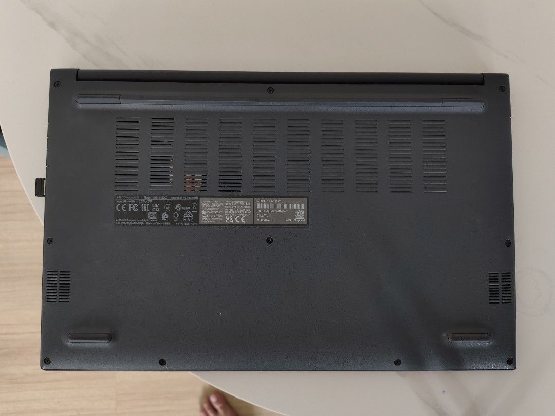 ASUS Vivobook Laptop - Black63221273242754112