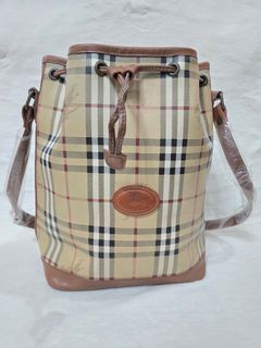 (Kategori: ) berada di . Dikirim oleh widy_shops (ID iklan 1381520869, Gambar 1). Deskripsi: .