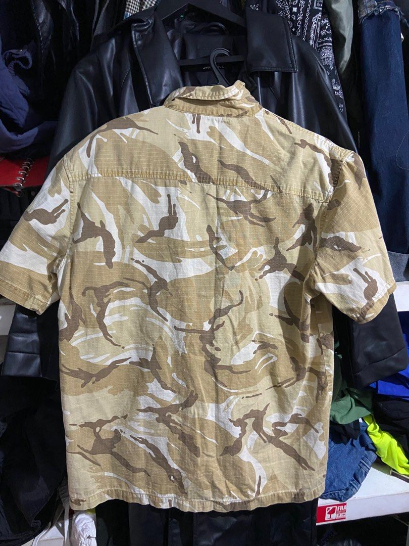 Camouflage polo shirt (Category: Tshirts & Polo Shirts ) located in Manila. Submitted by wastoidkid (Listing ID 1381626107, Image 2). Description: Lenght 28 Width 21.