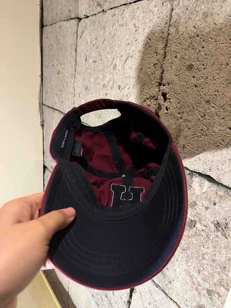 cap (Category: Caps & Hats) located in Paranaque City. Submitted by squackling (Listing ID 1381631128, Image 3). Description: - cute .
