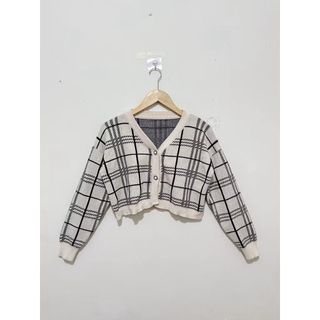(Kategori: ) berada di . Dikirim oleh thriftkuyy (ID iklan 1381506268, Gambar 1). Deskripsi: .