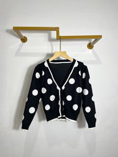 (Kategori: ) berada di . Dikirim oleh thriftbytya (ID iklan 1381601154, Gambar 1). Deskripsi: .