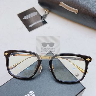 (Category: ) located in . Submitted by sunglasses.versionsale (Listing ID 1340988733, Image 1). Description: .