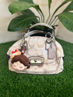 (Kategori: ) berada di . Dikirim oleh hooly.venus (ID iklan 1381600430, Gambar 1). Deskripsi: .