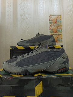 (Kategori: ) berada di . Dikirim oleh hendrathriftshop (ID iklan 1381547395, Gambar 1). Deskripsi: .