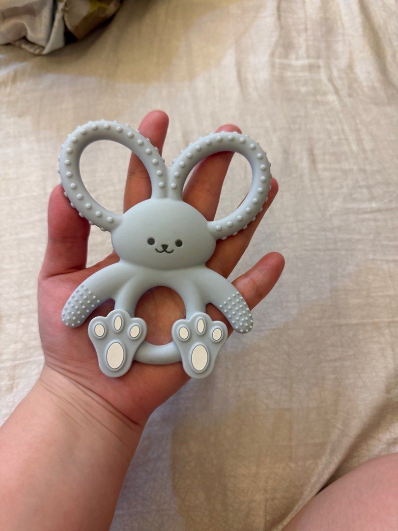 Dr. Brown's Teether Soft Silicone Long Limbed Bunny (Category: Soothers & Pacifiers) located in Quezon City. Submitted by jalt95 (Listing ID 1381600845, Image 3). Description: Dr. Brown's Teether Soft Silicone Long Limbed Bunny Bought from SM Baby Company Dr. Brown's Used for only 2 months Please wash and sterilize before use .