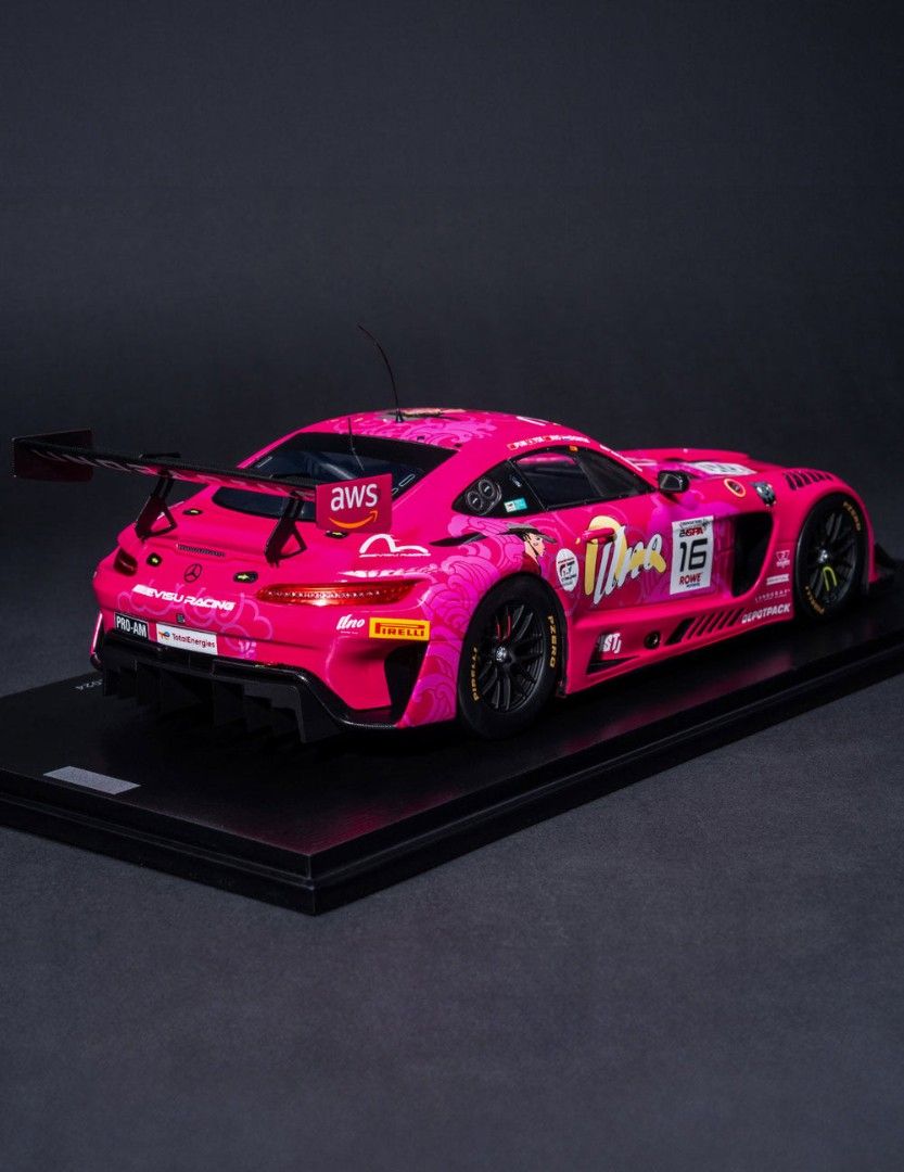EVISU X Mercedes-AMG GT3 Evo 1:18 Scale Diecast Model Car, Hobbies
