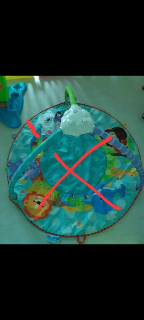 Fisher Price Overhead Gym Precious Planet (Category: Infant Playtime) located in Puchong. Submitted by jolliejo (Listing ID 1381596645, Image 1). Description: only the circle ones in the pictures are available self pick up only.