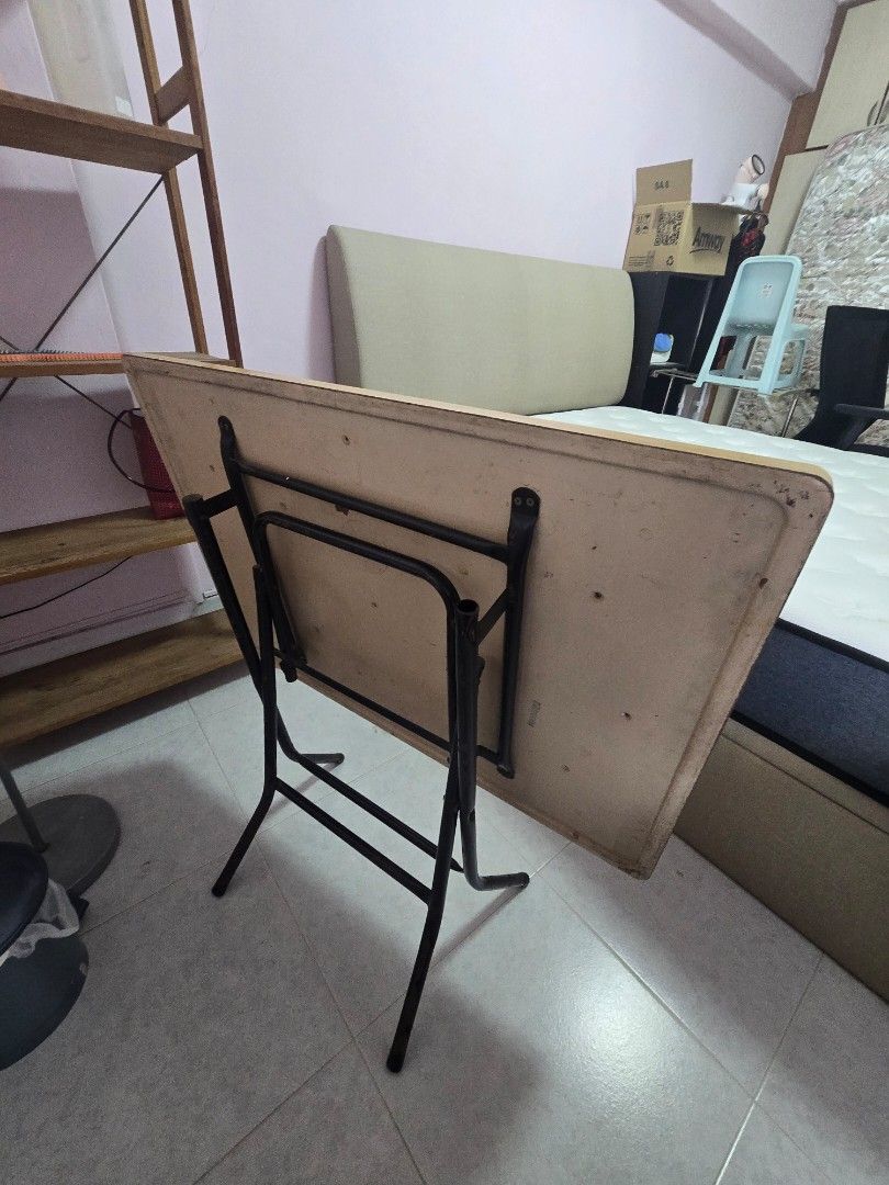 Folding Table (Category: Tables & Sets) located in Singapore. Submitted by dreamworldsin (Listing ID 1381584057, Image 3). Description: 24 inches x 36 inches good condition self collect at hougang area interested pls pm.