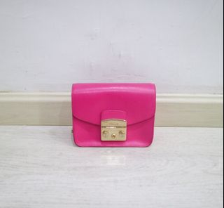 (Kategori: ) berada di . Dikirim oleh petite.preloved23 (ID iklan 1381485252, Gambar 1). Deskripsi: .