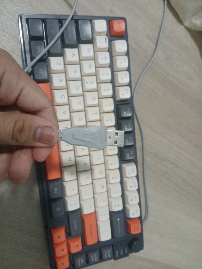 Gaming keyboard creamy63222784986499111