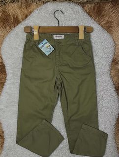 (Category: ) located in . Submitted by glamup_urkids_4less (Listing ID 1381593786, Image 1). Description: .