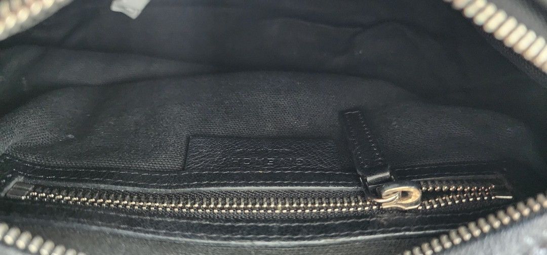 Givenchy Mini Pandora (Category: Luxury Bags & Wallets) located in Cebu City. Submitted by circuloved062025_ph (Listing ID 1381466118, Image 2). Description: Authenticity Guaranteed Givenchy Mini Pandora in Excellent Condition comes with dustbag and Entrupy Cert.