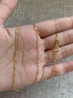 (Category: ) located in . Submitted by buysellcloset (Listing ID 1381551371, Image 1). Description: .