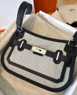 （分類：）位於 。 由 manlovesshopping 提交（商品編號 1381545223，圖片 1）。簡介： 。