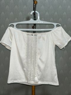 (Kategori: ) berada di . Dikirim oleh declutterbysya (ID iklan 1381531945, Gambar 1). Deskripsi: .