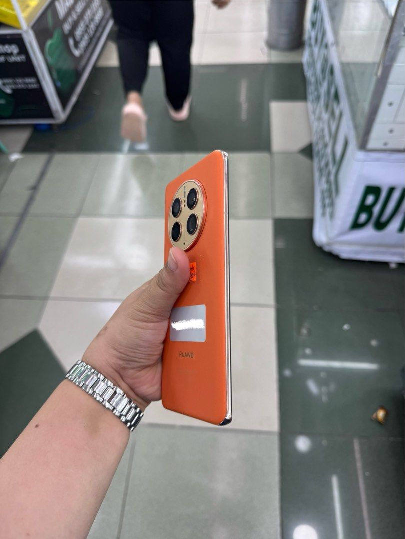 Huawei Mate 50 Pro 512gb Global FU (Category: Huawei) located in San Juan City. Submitted by javedsgadgetshop (Listing ID 1381619778, Image 3). Description: INSTALLMENT OPTIONS : SPAY LATER / GGIVES / CREDIT CARD! WE BUY AND SELL SO PWEDE MAGBINTA OR SWAP ! Quick Specs : Huawei Mate 50 Pro •512gb •NTC Variant •Good batt health •Factory Unlock •95% Smoothness •No hidden issue | No Repaired •100% Authentic | Not Refurbished •w/ Box Charger & store 