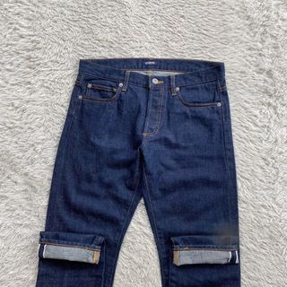 (Kategori: ) berada di . Dikirim oleh irvandi_isneakerswear (ID iklan 1381663745, Gambar 1). Deskripsi: .