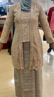 (Kategori: ) berada di . Dikirim oleh iscoy (ID iklan 1381591320, Gambar 1). Deskripsi: .