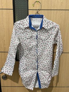 (Kategori: ) berada di . Dikirim oleh moccaclothes (ID iklan 1381621477, Gambar 1). Deskripsi: .