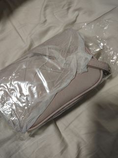 (Category: ) located in . Submitted by miniadeline (Listing ID 1381478517, Image 1). Description: .